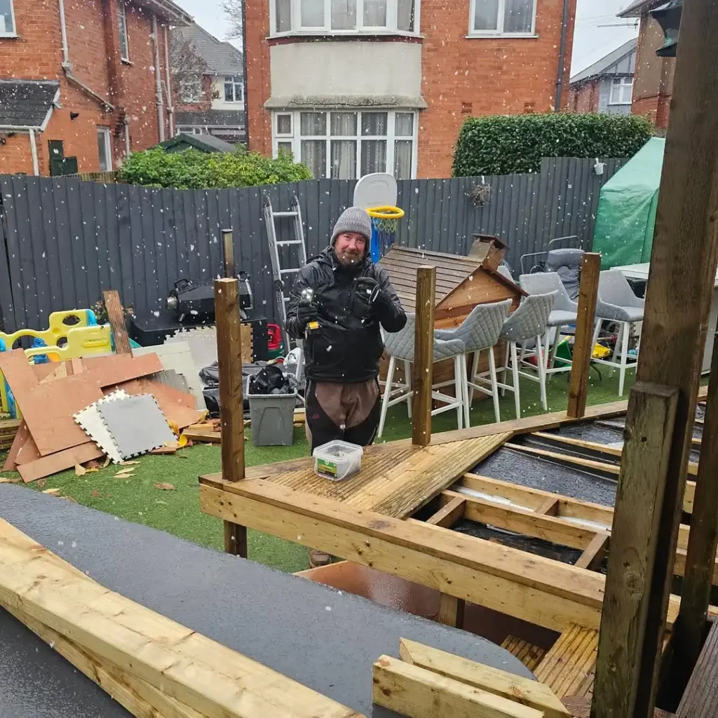 Professional fencing and decking installation Bournemouth UK